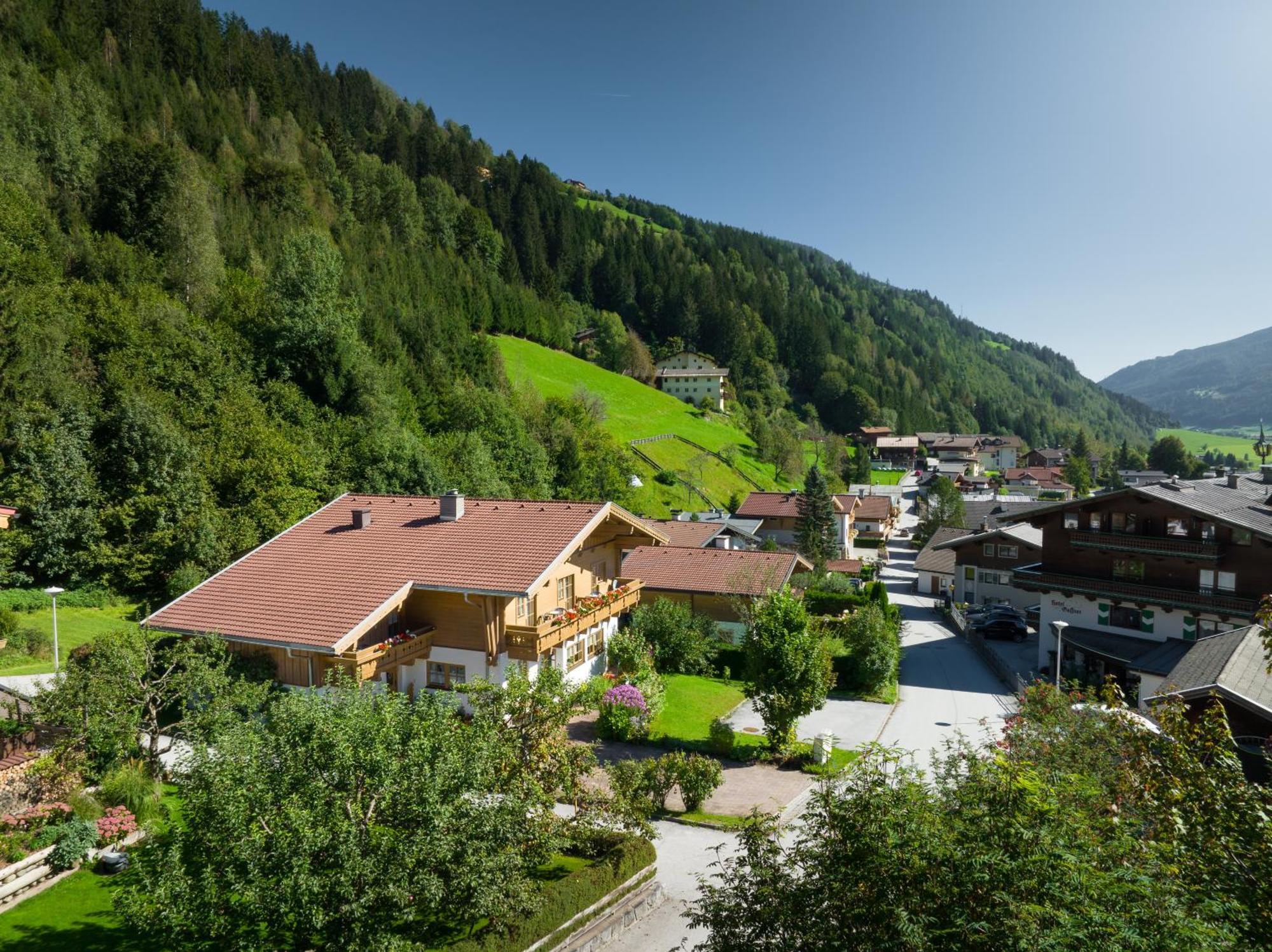 Apartment Wanger Neukirchen am Großvenediger Eksteriør bilde